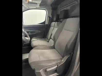 Photo 7 Citroën Berlingo  Van M 650kg BlueHDi 130 S&S Club EAT8