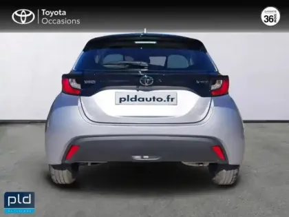 Photo 21 Toyota Yaris  116h Dynamic 5p MC24