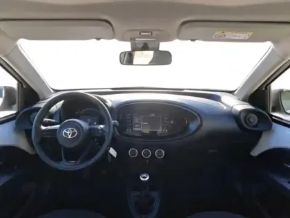 Photo 10 Toyota Aygo  X 1.0 VVT-i 72ch Dynamic MY23