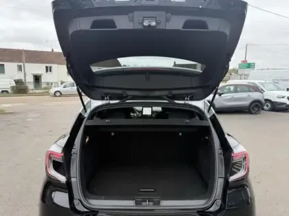 Photo 12 Renault Captur  1.6 E-Tech full hybrid 145ch Techno