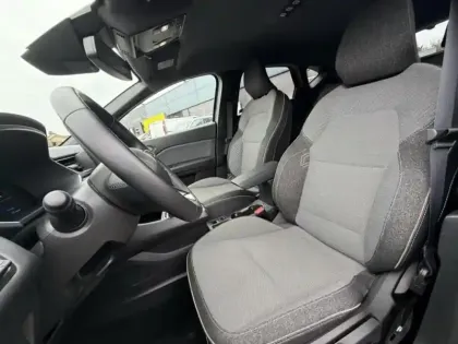 Photo 9 Renault Captur  1.6 E-Tech full hybrid 145ch Techno