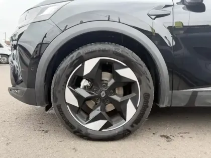 Photo 8 Renault Captur  1.6 E-Tech full hybrid 145ch Techno