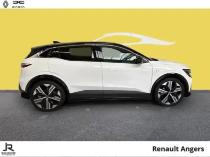 Photo 13 Renault Megane  E-Tech Electric EV60 220ch Iconic super charge