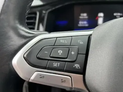 Photo 9 Volkswagen Taigo  1.0 TSI 110ch Life