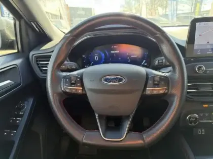 Photo 14 Ford Focus  1.0 Flexifuel mHEV 125ch ST-Line X