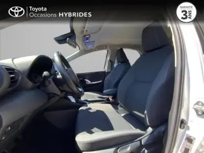 Photo 8 Toyota Yaris  116h Dynamic 5p MY22