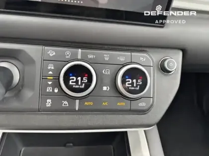 Photo 12 Land rover Defender  110 3.0 D250 Hard Top X-Dynamic SE