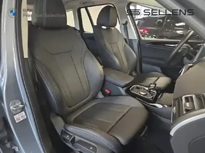 Photo 8 BMW X3  xDrive20i 184ch xLine