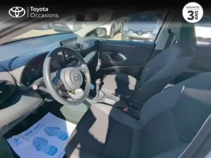 Photo 10 Toyota Yaris  70 VVT-i Dynamic Business 5p MY22