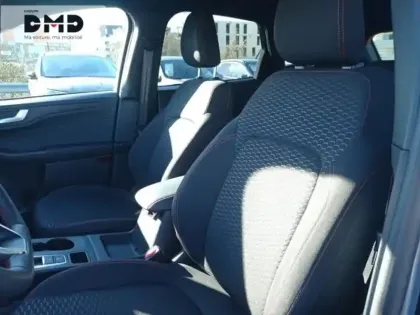 Photo 8 Ford Kuga  2.5 Duratec 180ch Hybrid FlexiFuel ST-Line Powershift