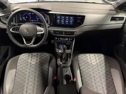 Photo 8 Volkswagen Polo  1.0 TSI 116ch R-Line DSG7