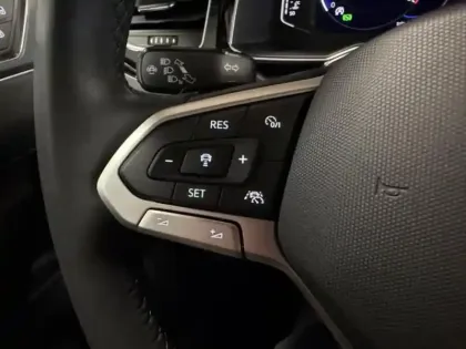 Photo 11 Volkswagen Polo  1.0 TSI 116ch R-Line DSG7