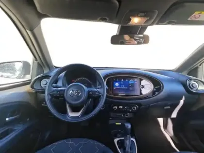 Photo 11 Toyota Aygo  X 1.0 VVT-i 72ch Collection S-CVT MY24