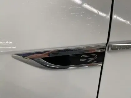 Photo 12 Volkswagen T-roc Gén. I Ph2 R-Line 5