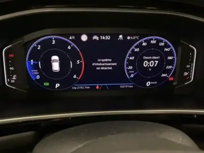 Photo 14 Volkswagen T-roc Gén. I Ph2 R-Line 5