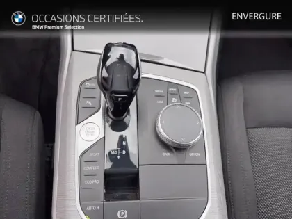 Photo 14 BMW Serie 3 Série 3 320dA MH xDrive 190ch Business Design