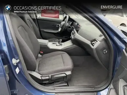 Photo 8 BMW Serie 3 Série 3 320dA MH xDrive 190ch Business Design