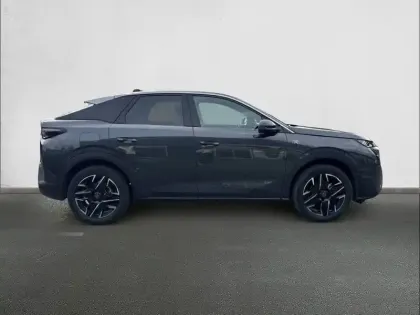 Photo 47 Peugeot 3008  Hybrid 145 e-DCS6