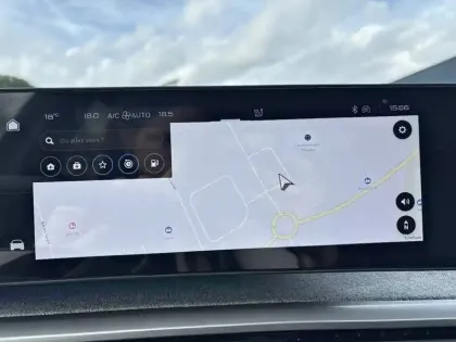 Photo 64 Peugeot 3008  Hybrid 145 e-DCS6