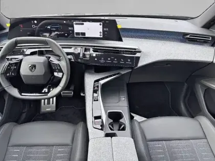 Photo 51 Peugeot 3008  Hybrid 145 e-DCS6