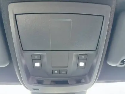 Photo 63 Peugeot 3008  Hybrid 145 e-DCS6