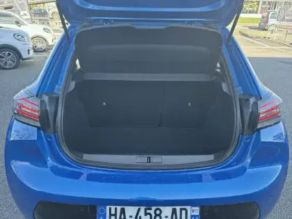 Photo 25 Peugeot 208  Hybrid 100 e-DCS6