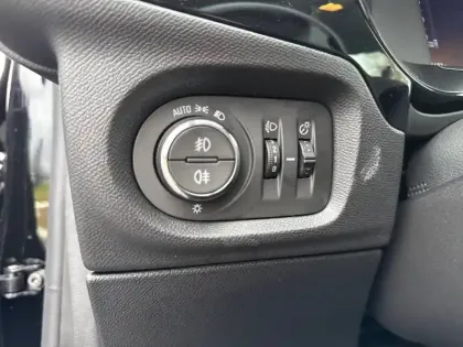 Photo 14 Opel Corsa  1.2 Turbo 100 ch BVM6