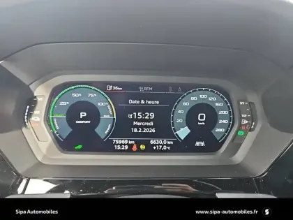 Photo 93 Audi A3  Sportback 45 TFSIe 245 S tronic 6