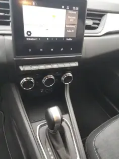 Photo 9 Renault Captur  E-Tech full hybrid 145