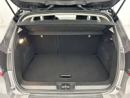 Photo 27 Renault Captur  E-Tech full hybrid 145