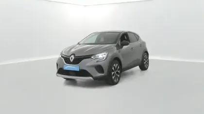 Photo 10 Renault Captur  E-Tech full hybrid 145