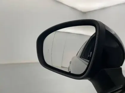 Photo 40 Renault Captur  E-Tech full hybrid 145