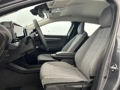 Photo 8 Renault Megane  E-Tech EV40 130ch standard charge