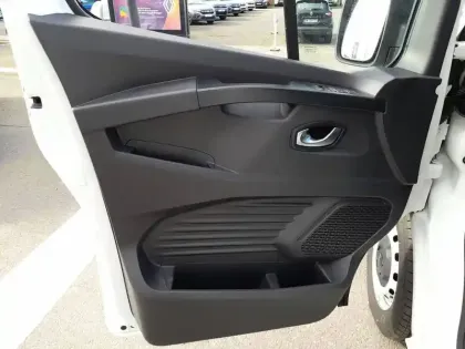 Photo 33 Renault Trafic  FGN L1H1 2800 KG BLUE DCI 130