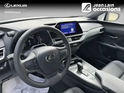 Photo 10 Lexus UX  300h 2WD