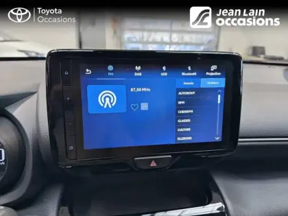 Photo 15 Toyota Yaris  Cross Hybride 116h AWD-i