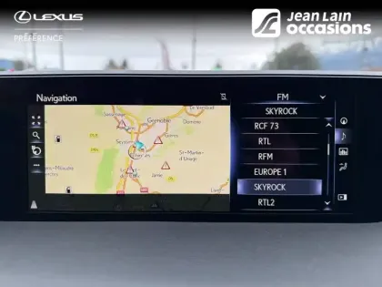 Photo 14 Lexus UX  250h 4WD