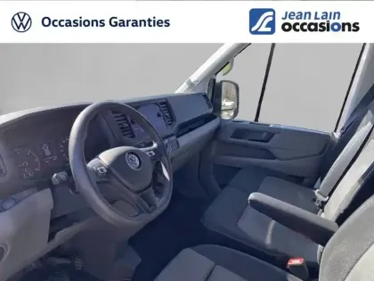 Photo 32 Volkswagen Crafter  VAN 35 L3H3 2.0 TDI 177 CH BVA