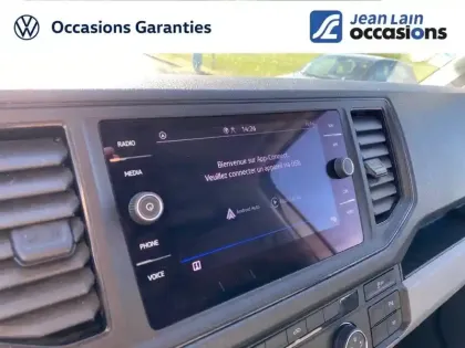 Photo 36 Volkswagen Crafter  VAN 35 L3H3 2.0 TDI 177 CH BVA