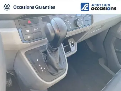 Photo 15 Volkswagen Crafter  VAN 35 L3H3 2.0 TDI 177 CH BVA