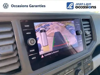 Photo 17 Volkswagen Crafter  VAN 35 L3H3 2.0 TDI 177 CH BVA