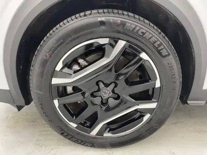 Photo 16 Peugeot 3008  Electrique 210 ch 73 kWh