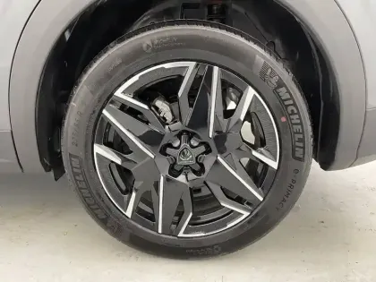 Photo 15 Peugeot 3008  Hybrid 136 e-DCS6