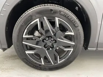 Photo 48 Peugeot 3008  Hybrid 136 e-DCS6