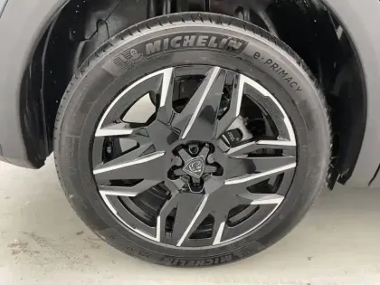 Photo 18 Peugeot 3008  Hybrid 136 e-DCS6