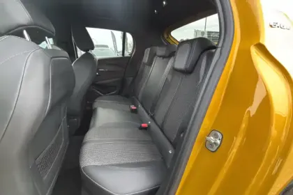 Photo 9 Peugeot 208  PureTech 100 S&S EAT8