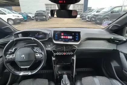 Photo 11 Peugeot 208  PureTech 100 S&S EAT8