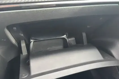 Photo 22 Peugeot 208  PureTech 100 S&S EAT8