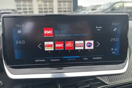 Photo 17 Peugeot 208  PureTech 100 S&S EAT8