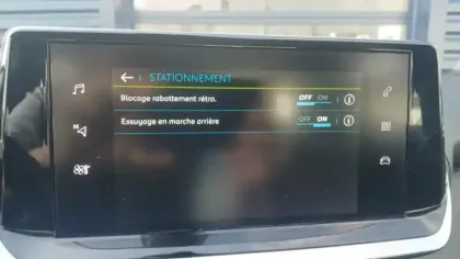 Photo 27 Peugeot 2008  Moteur électrique 136 ch